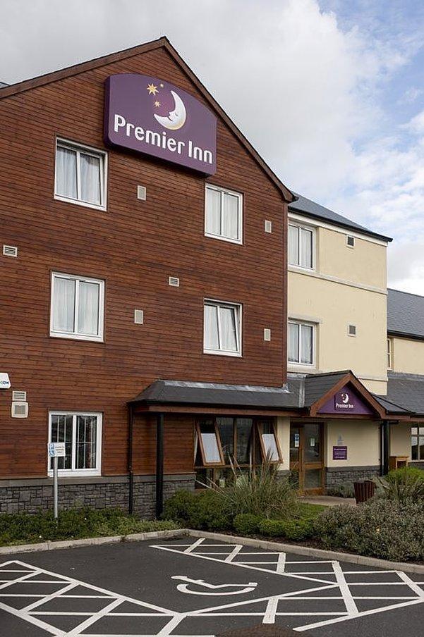 Premier Inn Carrickfergus Exterior foto